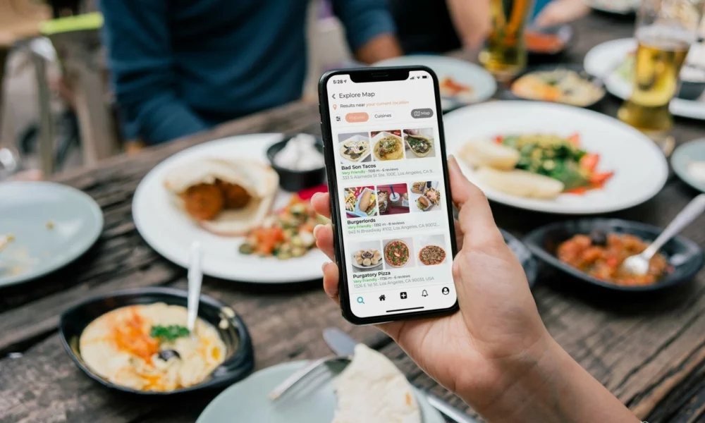 أفضل تطبيقات توصيل الطعام